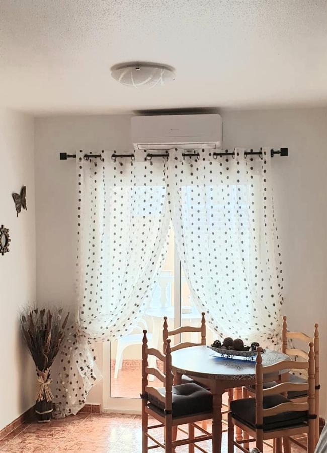 Apartamento Los Gases Торевиеха Екстериор снимка